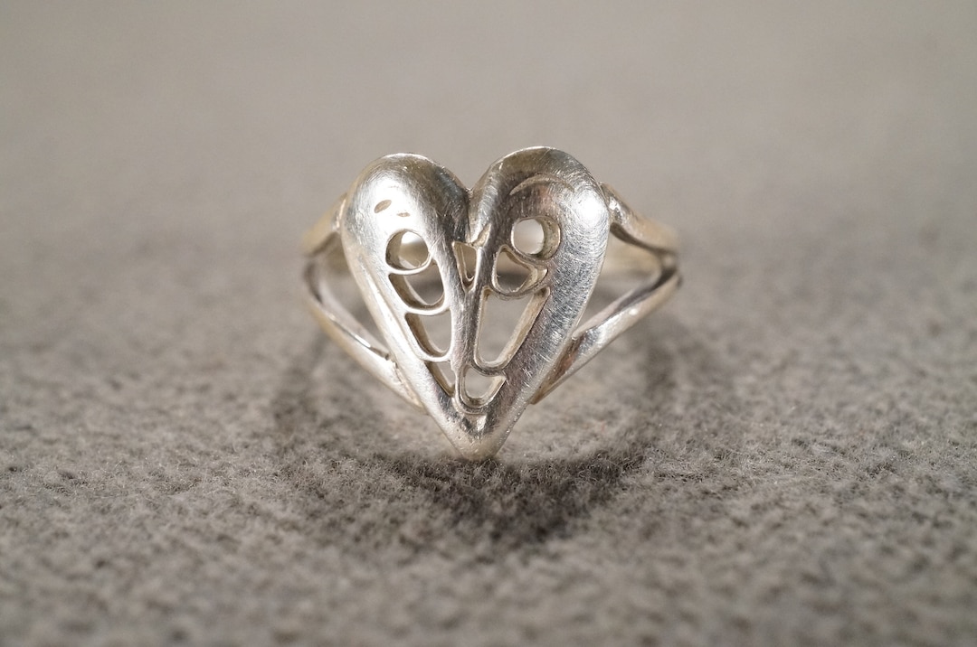 Vintage Wedding Band Stacker Design Ring Sterling Silver Sweetheart ...