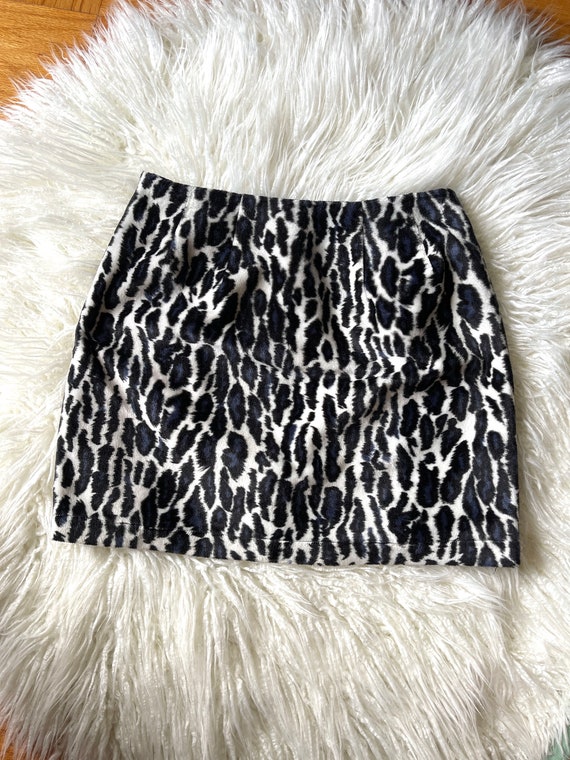 vintage 90’s furry indigo black white cheetah ani… - image 4