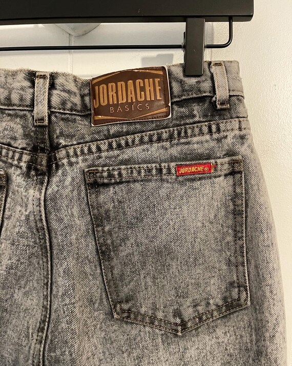 80’s acid wash dark gray jeans by Jordache, ankle… - image 6