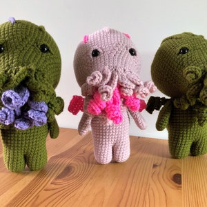 Cthulhu Crochet Pattern image 1