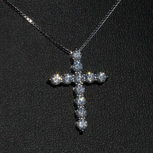 Dropship 925 Sterling Silver 0.5CT Moissanite Cross Pendant Necklace For  Women, Silver Women's Cross Necklace, 18+2 Extender Chain to Sell Online  at a Lower Price