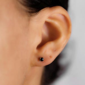 Black Moissanite Stud Earrings, 18k White Gold Plated Sterling Silver 3.0mm 0.2ctw