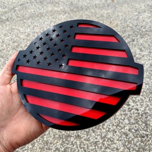 Amerikanische Flagge - Passend für 2016-2024 issan® titan® Gitter - glanz schwarz auf rot