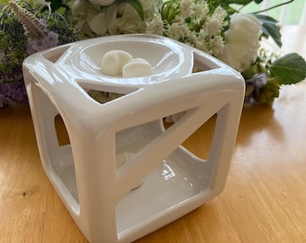 Wax Melt Burner: Contemporary Design "Naples" Style, Includes T-Light & Wax Melts