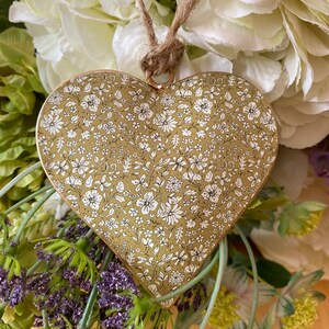 Beautiful Pale Green Metal Flower Hanging Heart Decoration - 8 cm