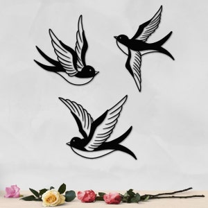 Metal Wall Art Birds Set of 3, Swallow Steel Wall Hanging Decor, Flying Bird Wall Sign for New Home Gift, Perfect Living Room Decoration