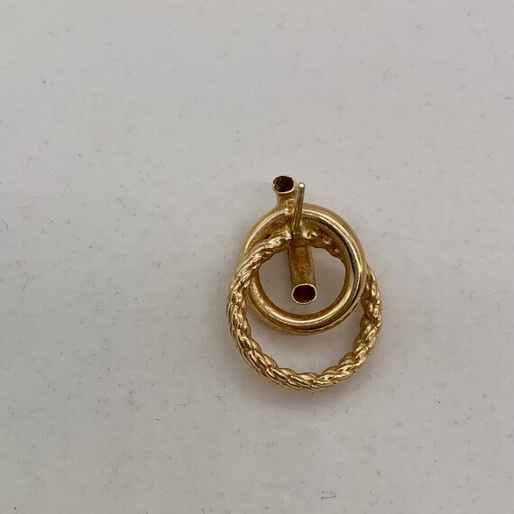 14K Yellow Gold Interlocking Ring Drop Earrings - image 4