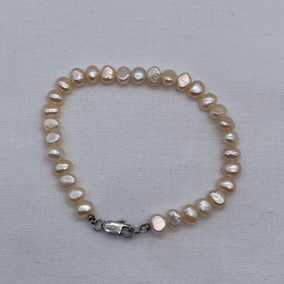 Freshwater Pearl Bracelet - image 2