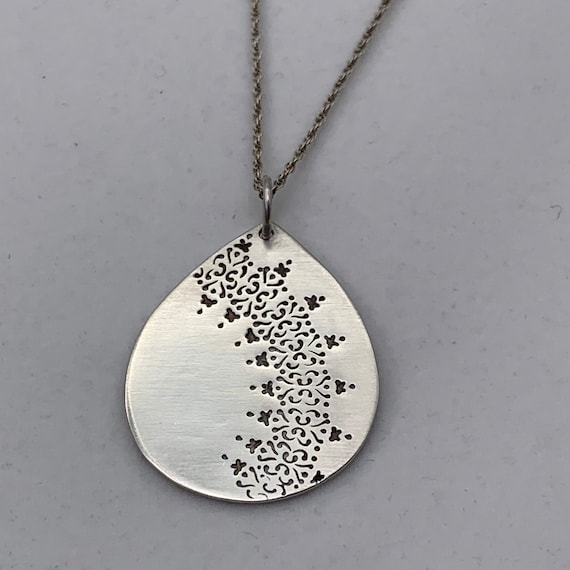 Baroni Teardrop Sterling Silver Necklace
