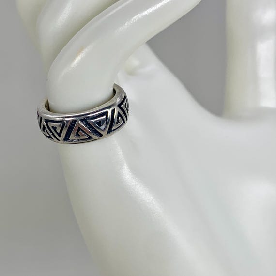 Silver Cloud Infinity Triangle Sterling Silver Ba… - image 4