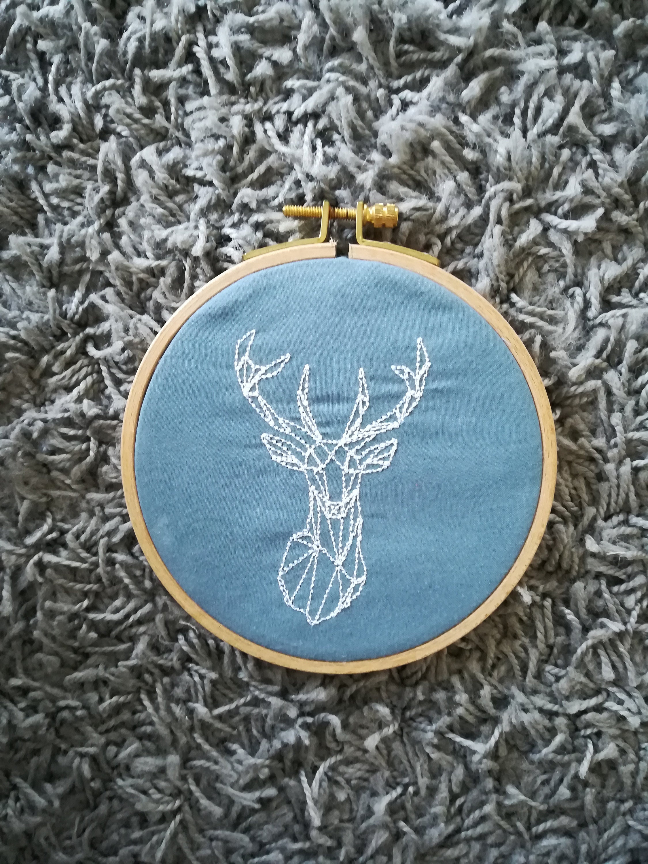 Cercle Brodé Cerf Origami