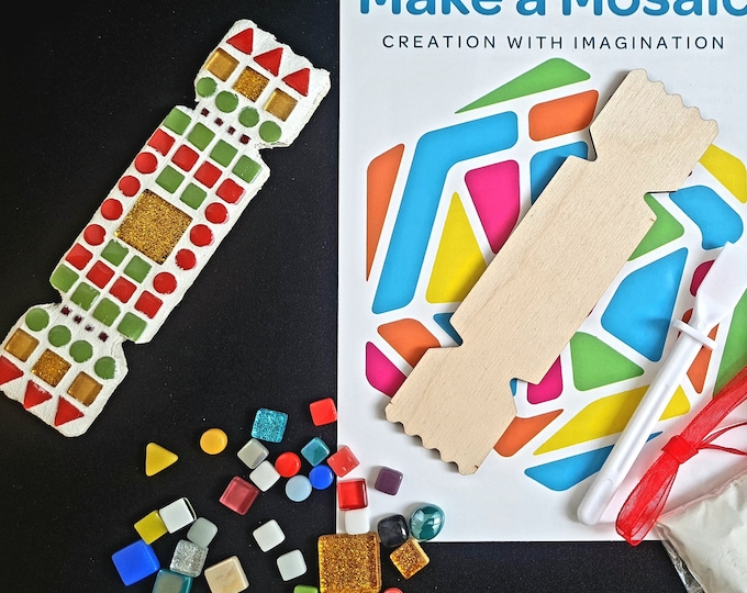Mosaic Christmas Cracker Kit – Tree Decoration Craft