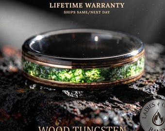 Moosachat Ring Ehering, Whiskyfass Holz Wolfram Herrenring in 8mm Breite | Herrenring Holz Inlay Moos | Wolfram Holz Ring Männer