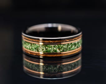 Moss Agate Men's Ring Wedding Band, Whiskey Barrel Wood Tungsten Men's Gift in 8mm Width