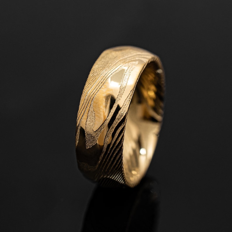 Gold Damascus Steel Hammered Ring | Unique Mens Wedding Band Gold Steel 8mm Ring image 2