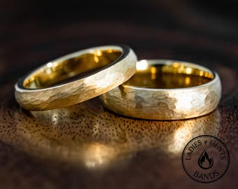 Gold Hammered Tungsten Wedding Ring Set His and Hers, 4mm/6mm | Gold Engagement Band Set Him and Hers Antique Vintage-Style Couples Rings