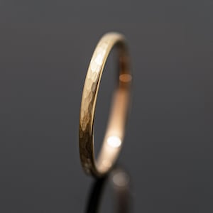 2mm Yellow Gold Wedding Band for Women - Hammered Thin Gold Wedding Ring - Minimalist Textured Gold Ring for Her, Classic Gold Plated Ring