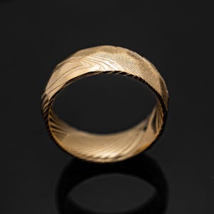 Gold Damascus Steel Hammered Ring | Unique Mens Wedding Band Gold Steel 8mm Ring image 8