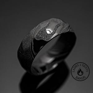 Black Damascus Hammered Ring | Unique Mens Wedding Band Black Steel 8mm Ring
