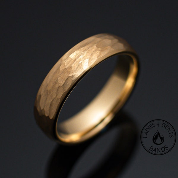 金槌仕上げのタングステン製結婚指輪（幅6mm）