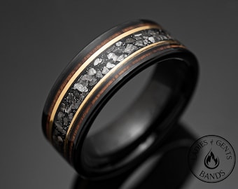 Charred Whiskey Barrel and Meteorite Black Mens Unisex Wedding Band | Gold Strips in 8mm