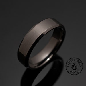 Gunmetal Obsidian Tungsten Wedding Ring, 6mm Dark Gray Wedding Band Ring for Him