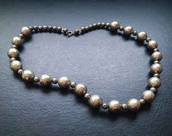 Vintage faceted metallic bead necklace