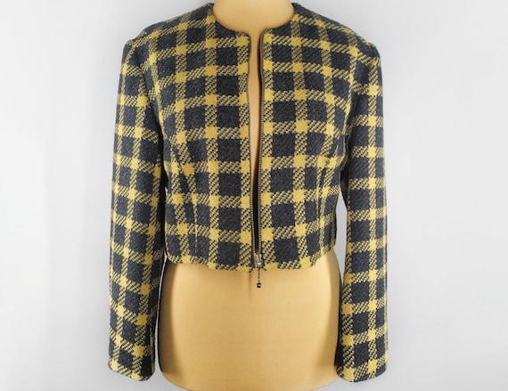 Short vintage blazer in checkered print