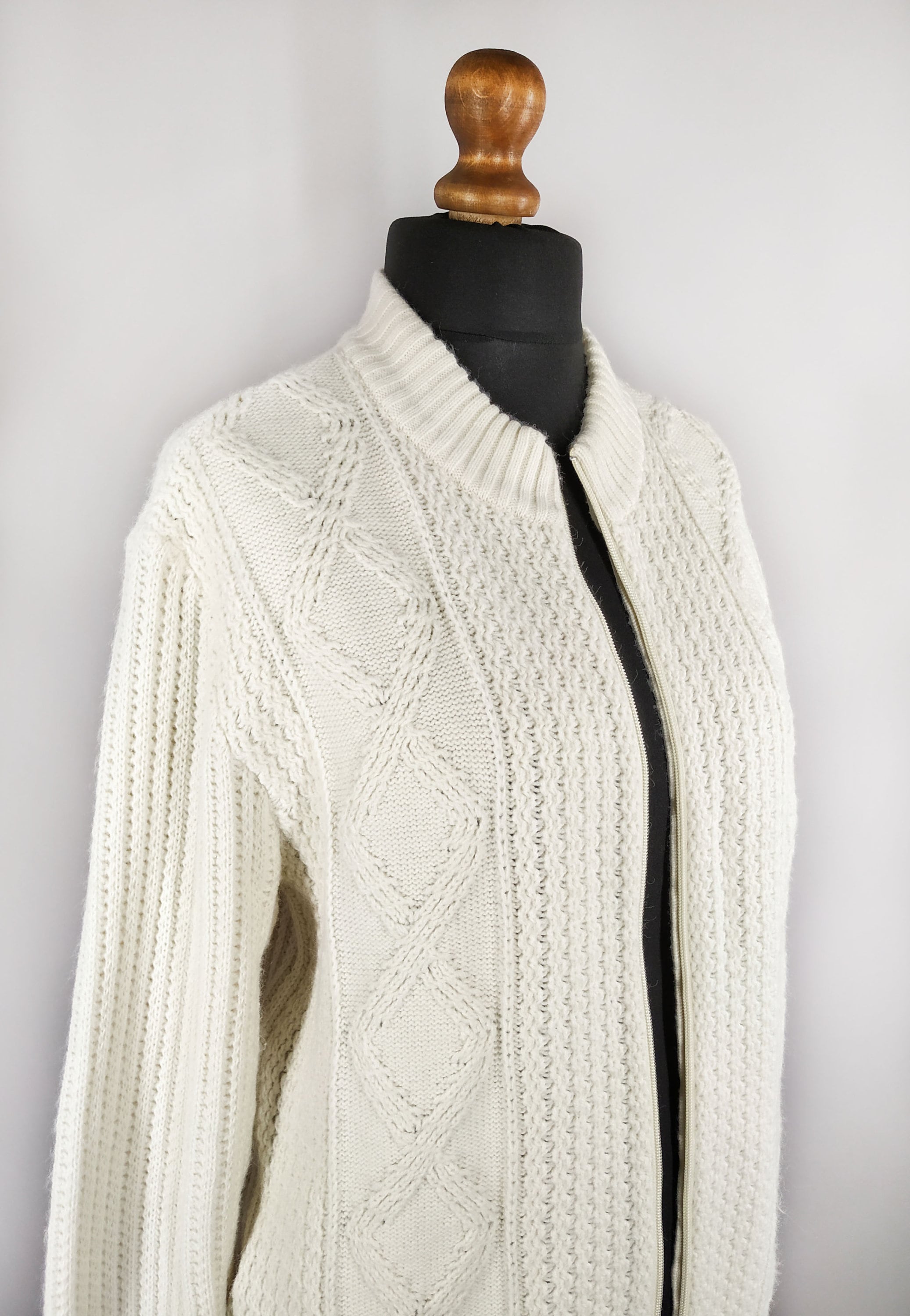Vintage White Cable Knit Cardigan With Zipper Etsy