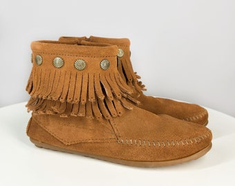 Vintage suede ankle boots with fringe, brown leather Minnetonka booties, women's bohemian fringe boots