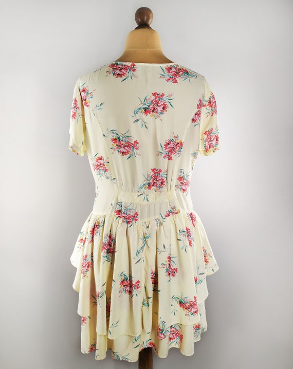 Vintage cottagecore floral ruffle mini dress in p… - image 7