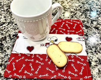 Snoopy Love Mug Rug