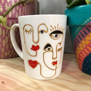 Hand Painted Minimalist Abstract Faces Line Art Glass Coffee Tea Mug, Hand painted Abstract art Coffee Mugs