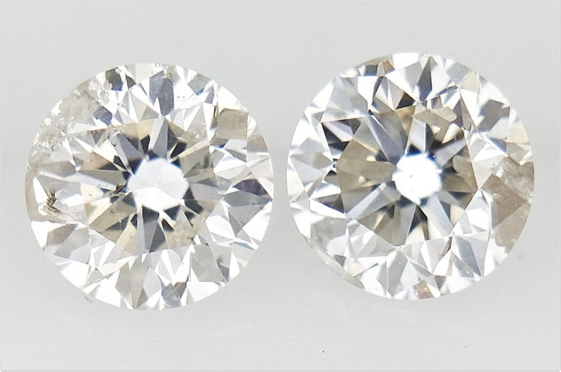 0.29 ct Light Color Diamonds Pair Round Diamonds