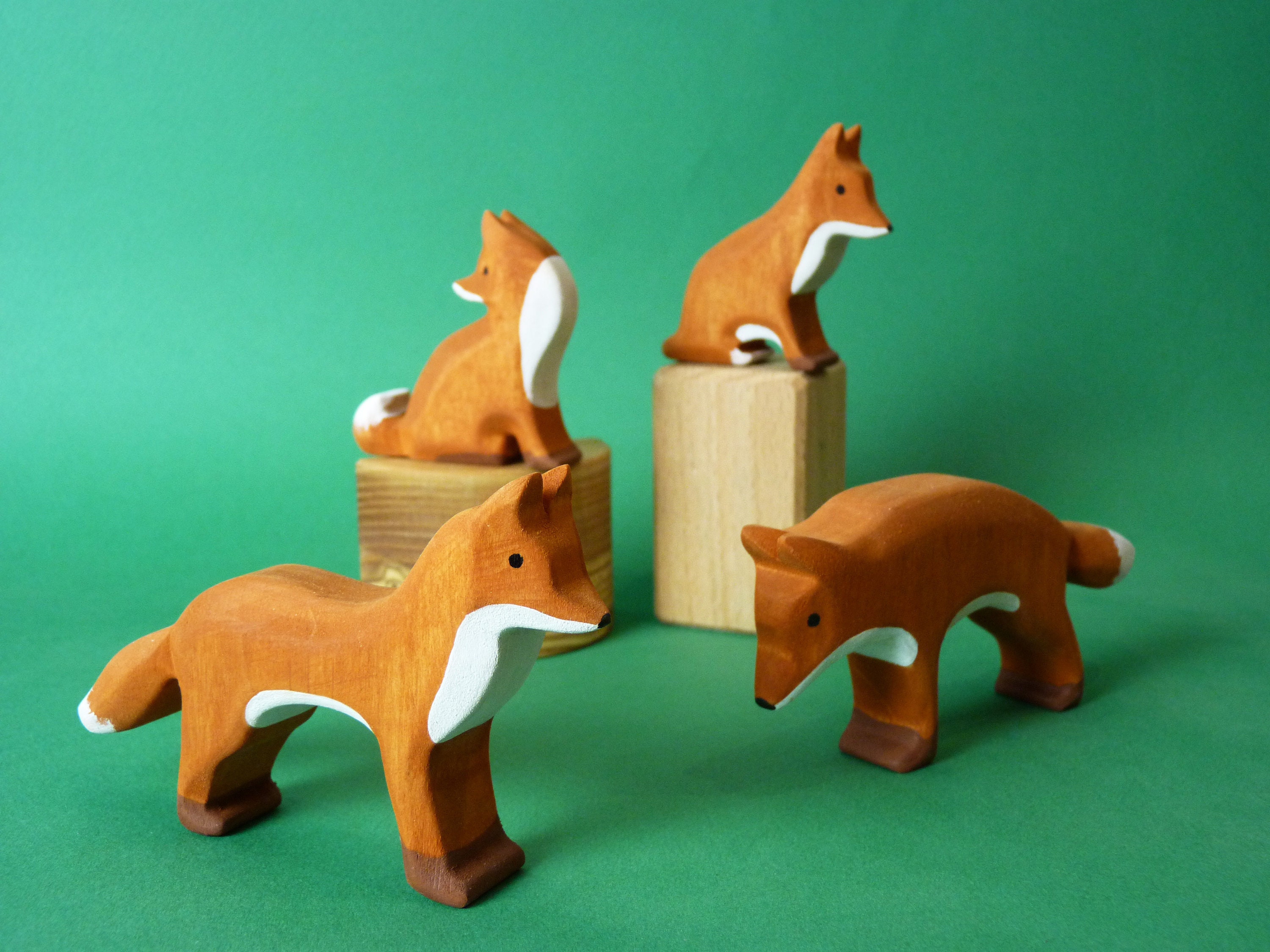 Звери из дерева. Деревянные игрушки. Игрушки из древесины. Деревянные фигуры животных. Деревянные игрушки животные.