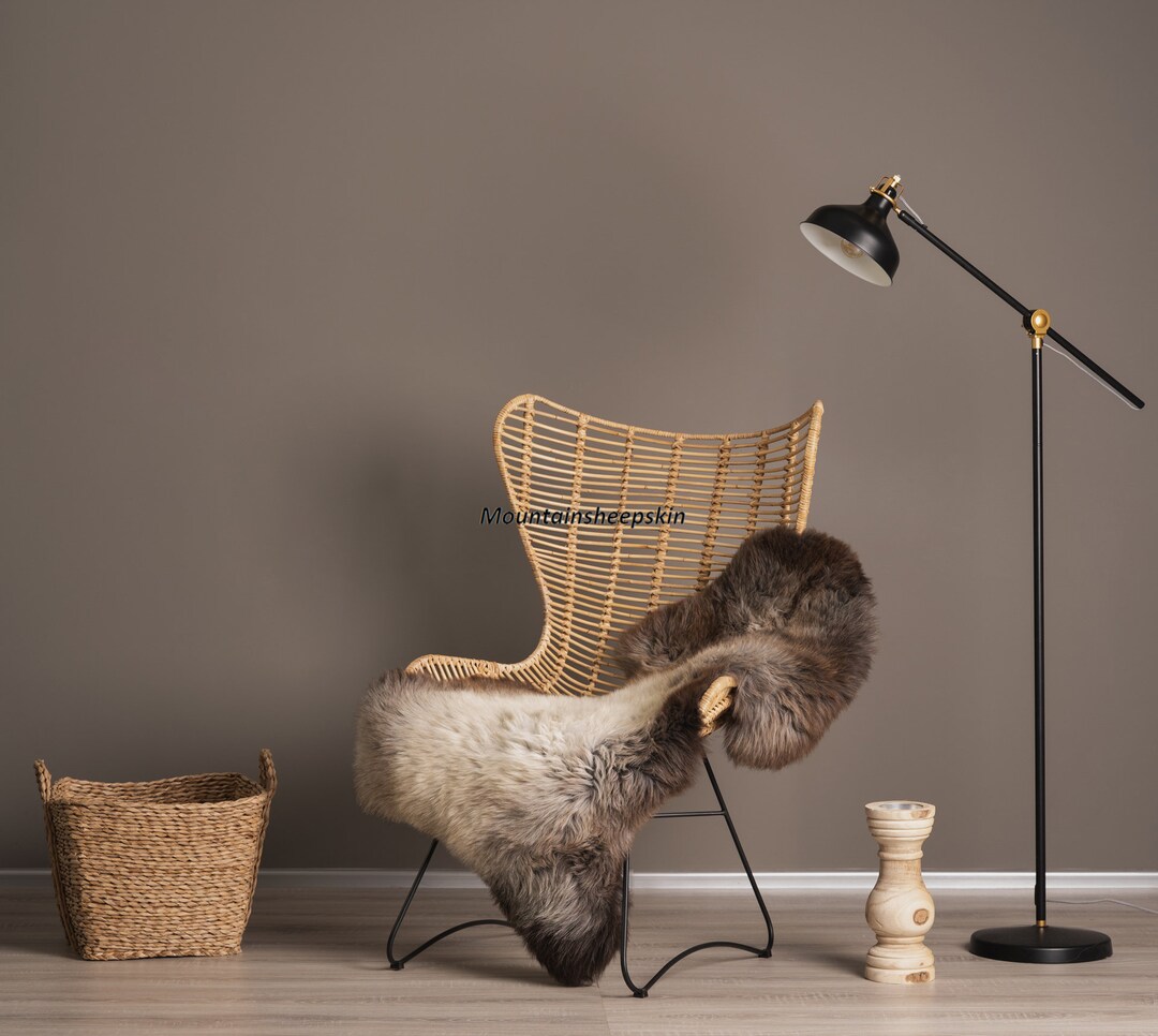 Giant Rug Chair Original, Natural GIANT Rug Gray Genuine Natural Sheepskin Rugs ...