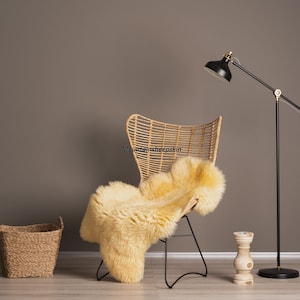 Beautiful Medical SHEEPSKIN rug, Humanely Sourced Sheepskin Throw. Christmas Gift. Home&Living. Rustic Home Decor, schaffell Hygge