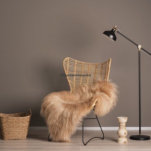 Cappuccino Beige Dyed Genuine Icelandic Sheepskin Lambskin Sheep Skin Rug Pelt Soft Wool Throw, schaffell Hygge