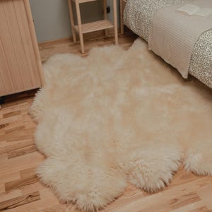 Giant Genuine Natural creamy white-ivory sextuple Sheepskin Rug, Pelt, Giant Sheepskin throw Six (6), schaffell Hygge