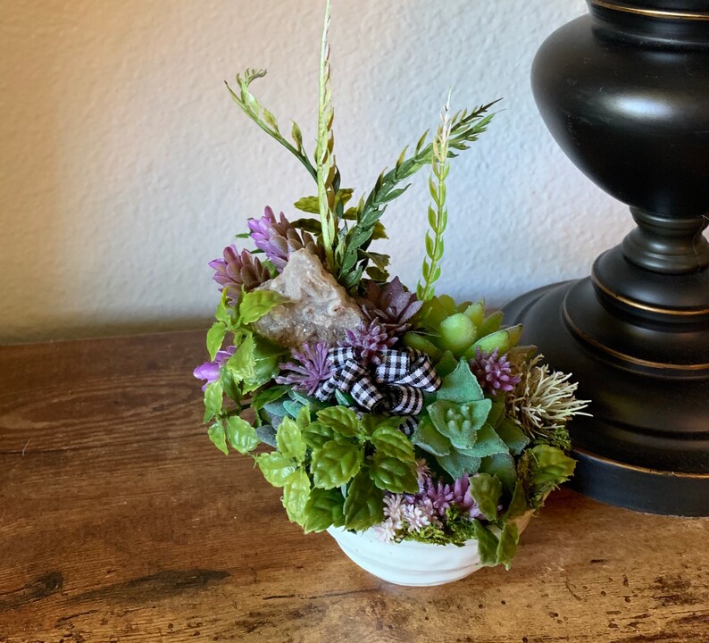 Small Floral Arrangement with Natural Stone Etsy