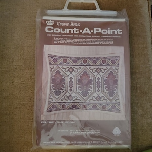 Crown Arts Count-A-Point Pillow Kit, Vintage Cross Stitch, 12-1/2&quot;x16-1/8&quot;, V3518 &quot;Imari&quot;, Unopened