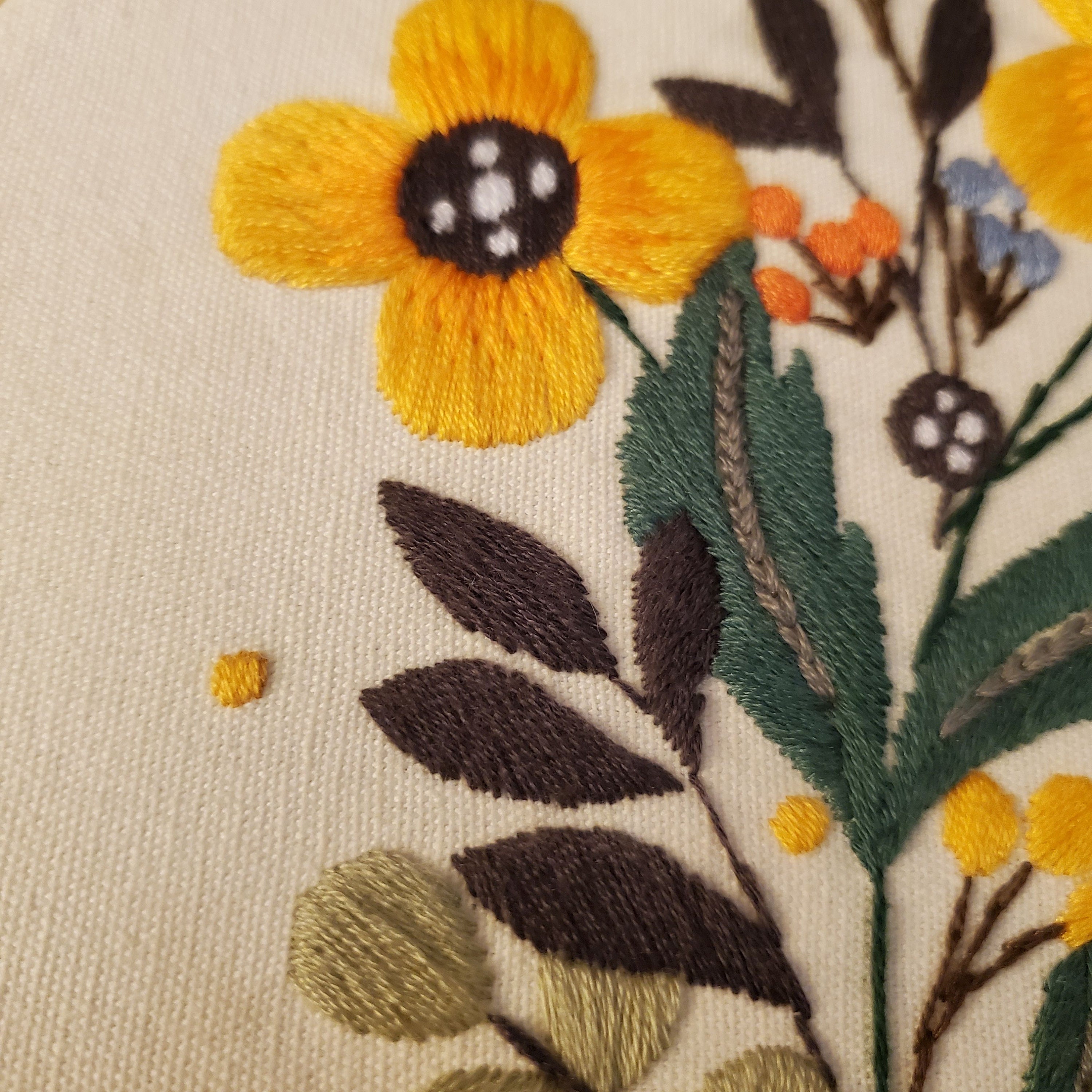Floral Embroidery Art, Finished Orange Flowers Hoop Wall Hanging, Hand ...