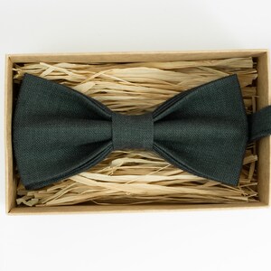 Forest Pine Green groomsmen bow tie for weddings / Baby boys bow tie / Gift for men