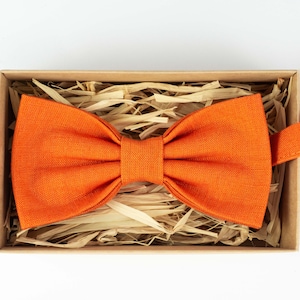 Handmade Orange Linen Bow Tie: Men&#39;s Wedding Groomsmen Tie