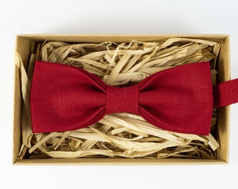 Red mens pre tied bow ties / wedding bow ties / pre tied bow ties