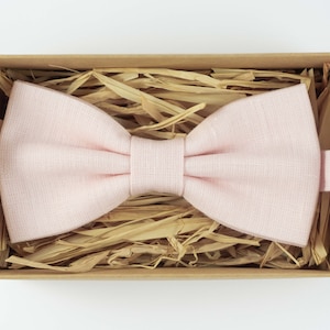 Pale peach linen bow tie / Pale peach mens wedding bow ties / Pale peach groomsmen ties / Pale peach ties for wedding