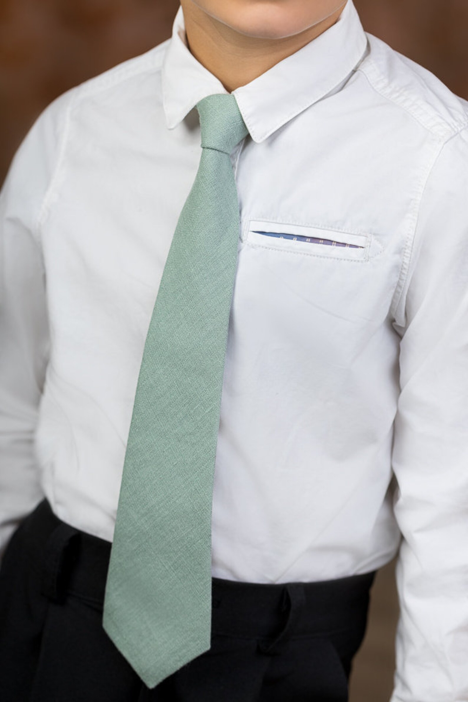 mens ivory shirt and tie