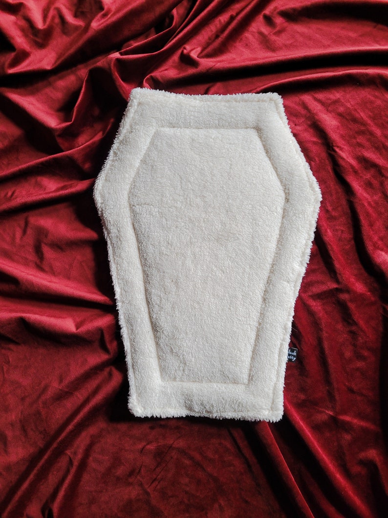 Coffin Shaped Pet Bed Cat Bed Dog Bed Gothic Halloween Pet Etsy