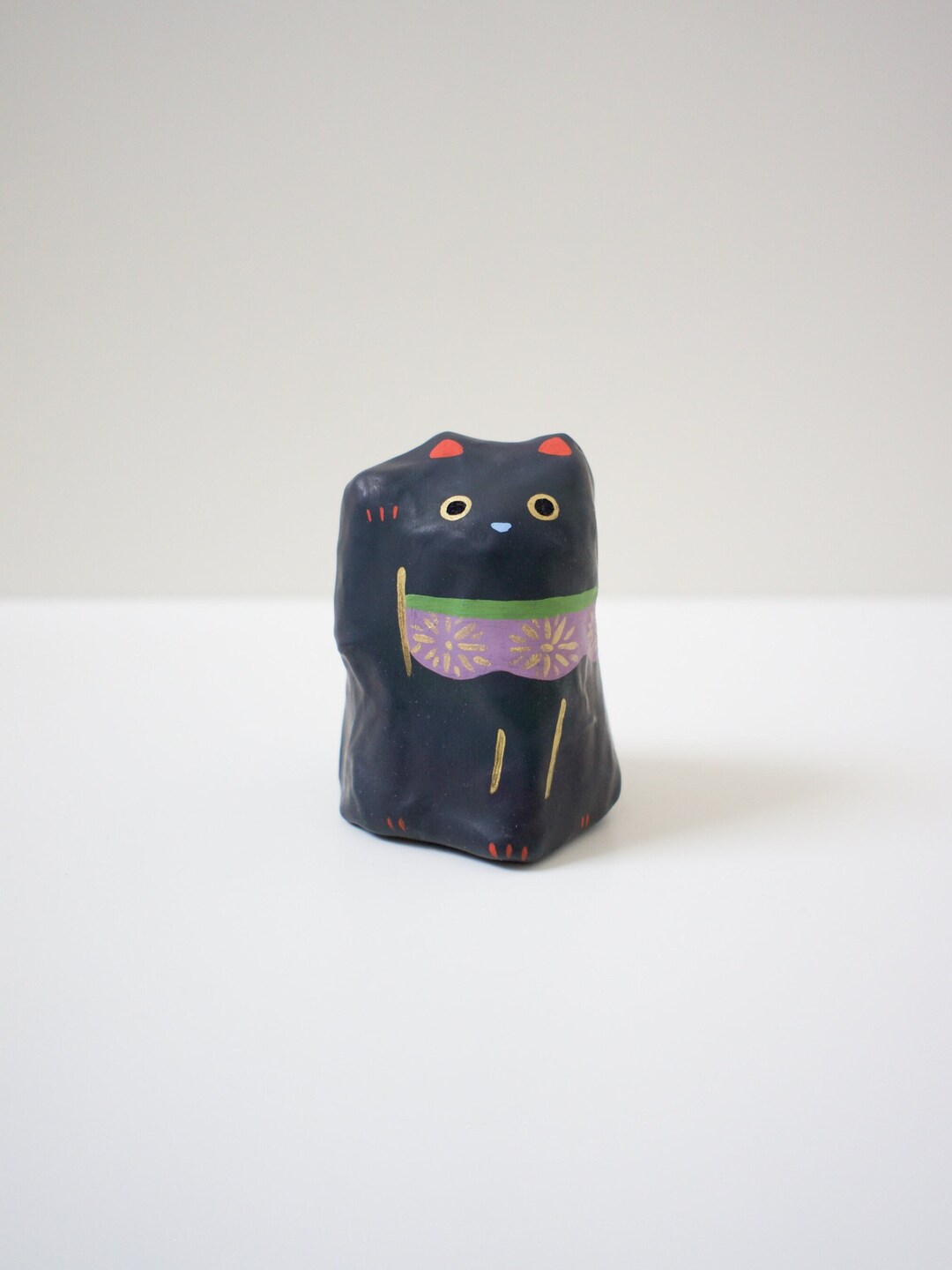 Handmade Japanese Lucky Cat Paper Mache Figurine Hariko Traditional