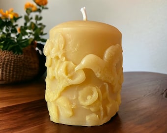 Beeswax Hummingbird Pillar Candle